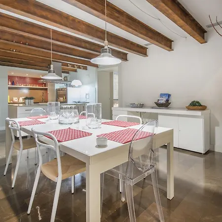 Appartamento Duplex Casco Antiguo *